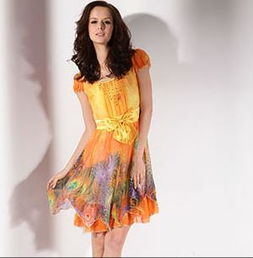 歌幫女裝 創新產品與店鋪裝修，電纜經營雙線發展